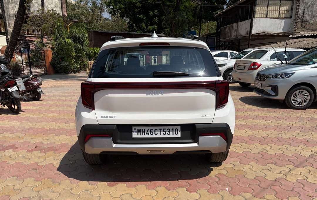kia sonet (2024)