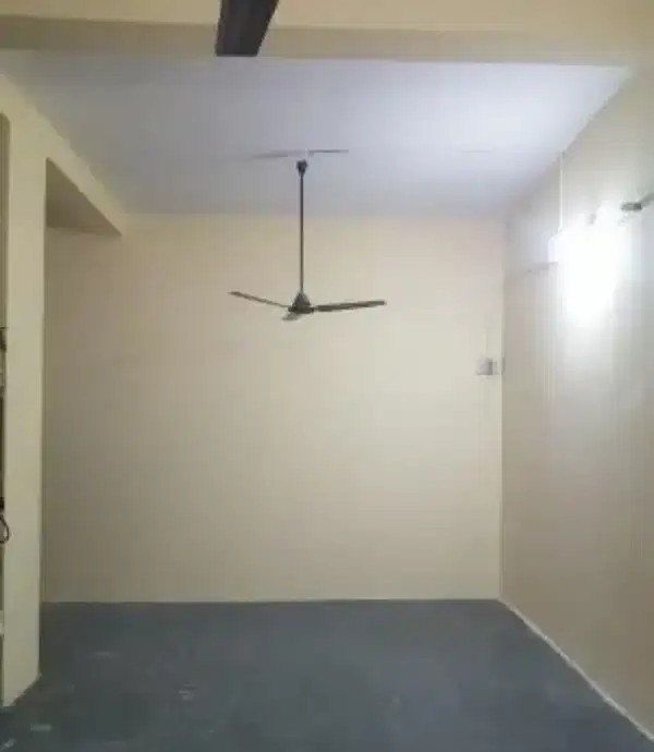 Spacious shop for rent near bhanusagar takies