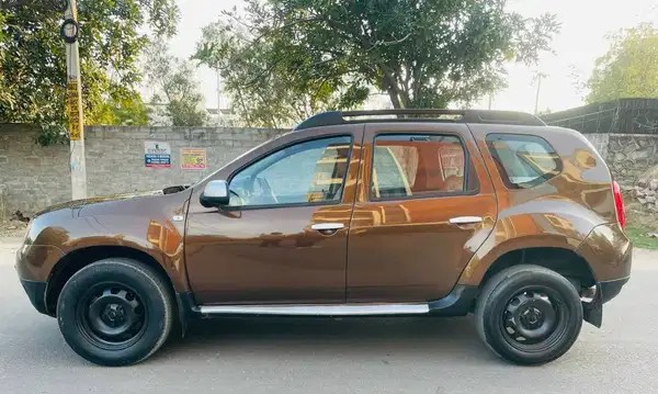 renault duster (2015)