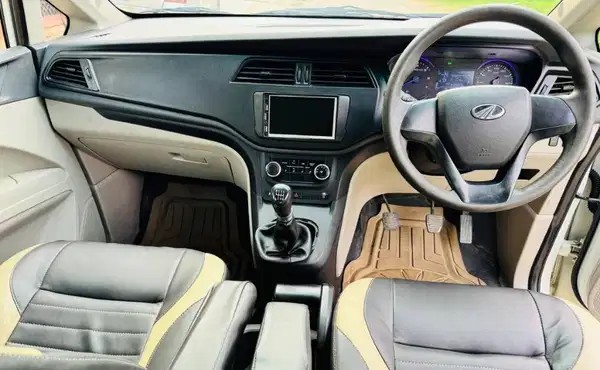 mahindra marazzo (2020)