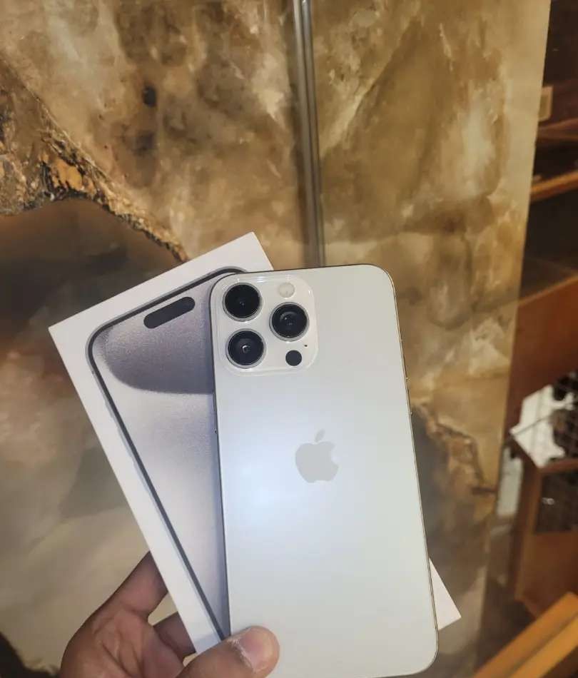 IPhone 15 pro max immaculate condition bill box warranty available