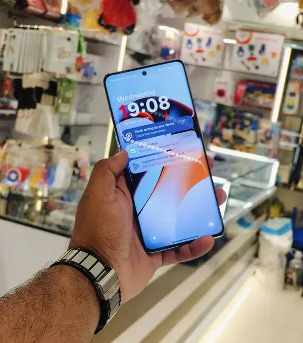 ONEPLUS 11R 8/128GB STORAGE - PRISTINE CONDITION MOBILE WITH BILL.