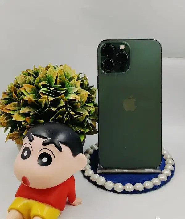 IPHONE 13 PRO MAX 256GB STORAGE -EXCELLENT CONDITION MOBILE WITH BILL.