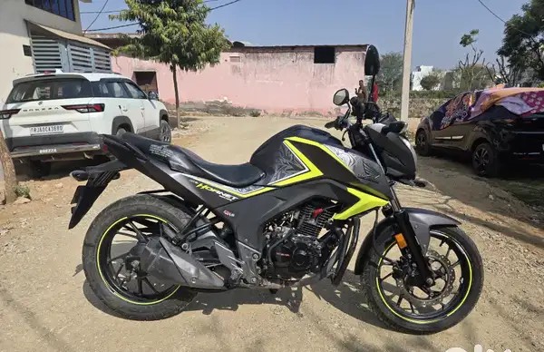 honda cb hornet 160r