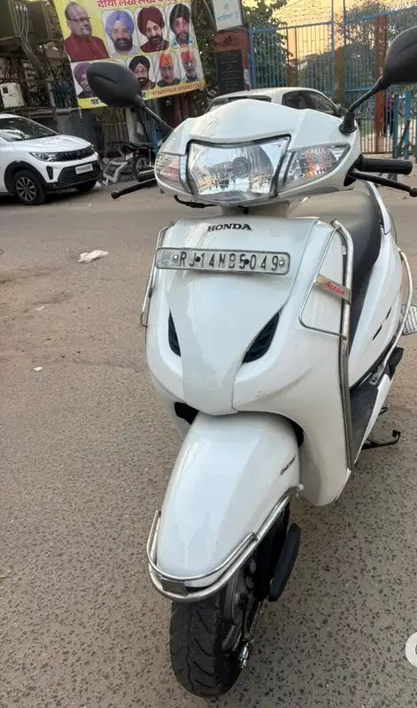 honda activa (2013)