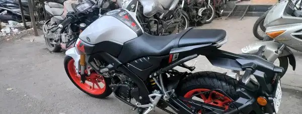 yamaha mt 15 (2023)