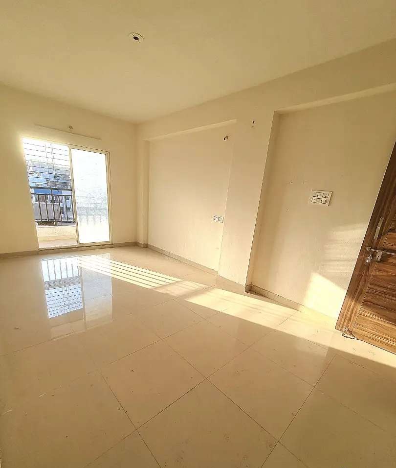 2 BHK - 2 Bathroom - 855 sqft Owner Flat 2 BHK , Luxury _ Semi Furnished
