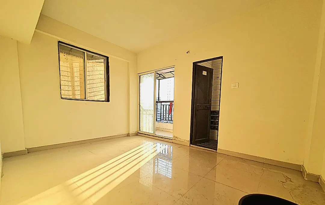 2 BHK - 2 Bathroom - 855 sqft Owner Flat 2 BHK , Luxury _ Semi Furnished