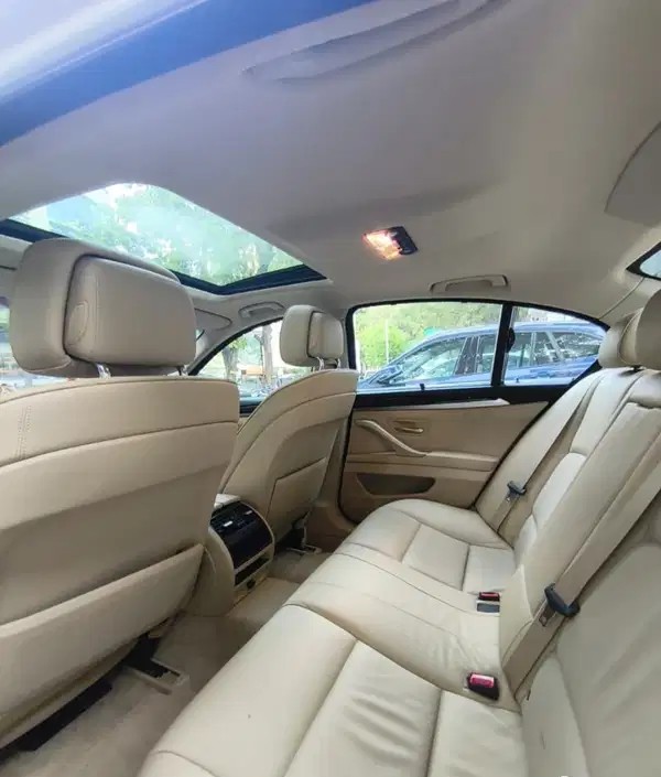 bmw 5 series (2016)