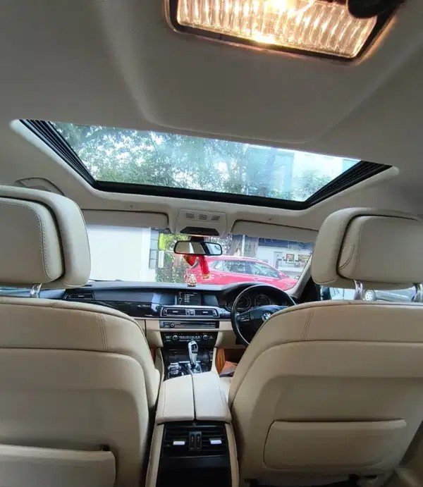 bmw 5 series (2016)