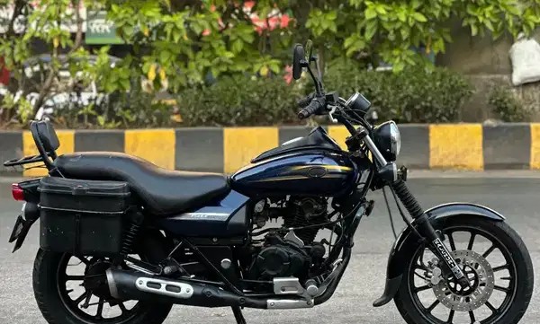 bajaj avenger street 150 [2018] (2016)