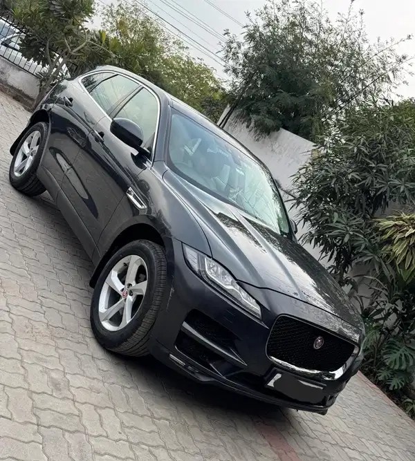 jaguar f-pace (2019)