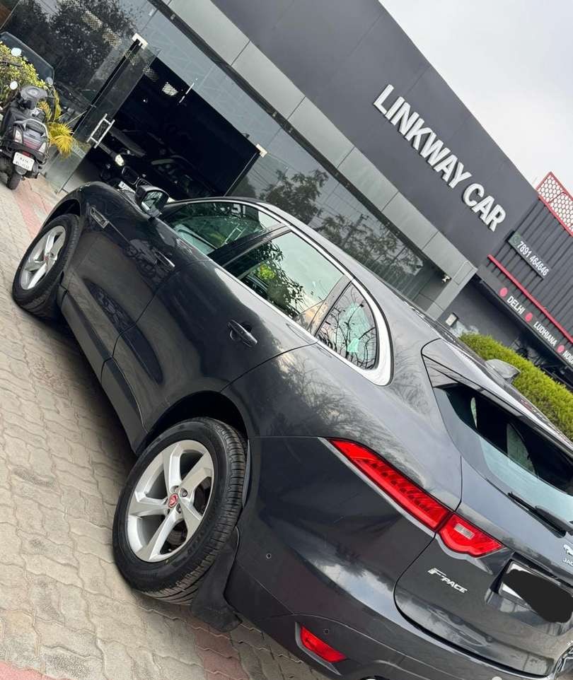 jaguar f-pace (2019)