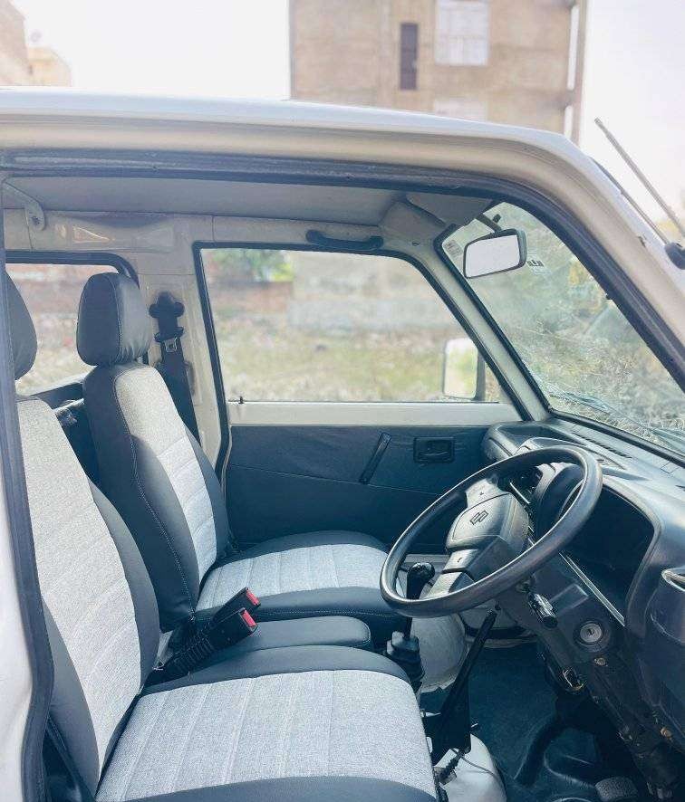 maruti suzuki omni (2016)