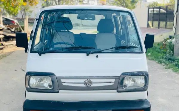 maruti suzuki omni (2016)