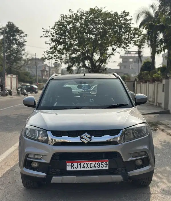 maruti suzuki brezza (2017)