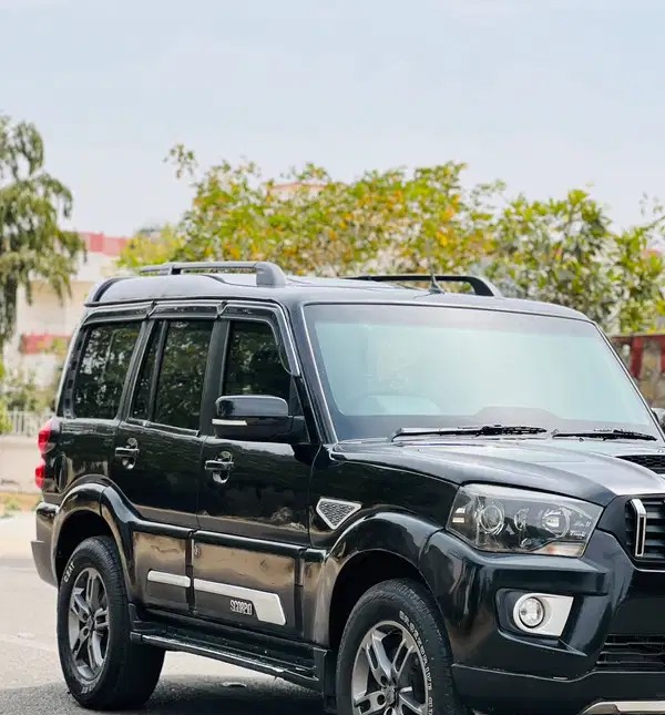 mahindra scorpio (2022)
