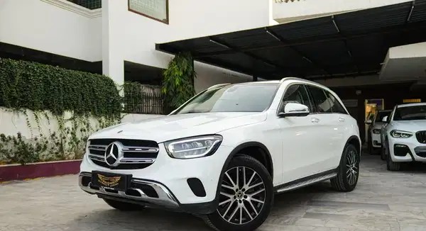 mercedes-benz glc class (2022)