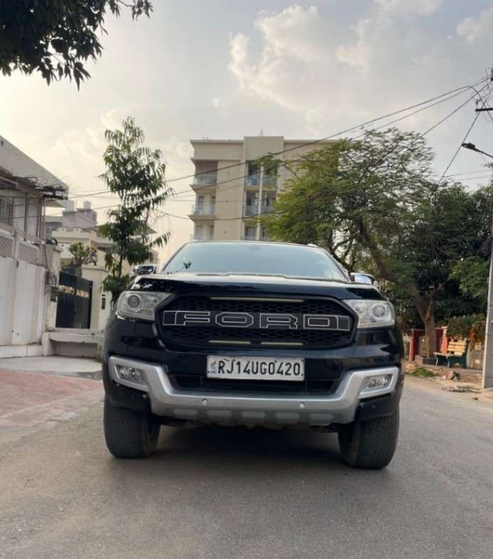 ford endeavour (2017)