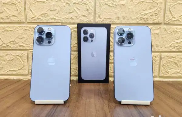 iPhone 13 Pro 256GB Storage Sierra Blue Color Excellent Condition.